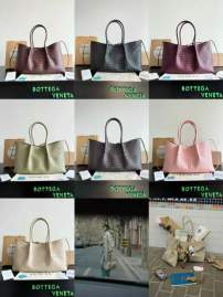 Picture of Bottega Veneta Handbags _SKUfw193635015fw